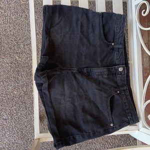 worn once, just didn’t like how they looked on me!